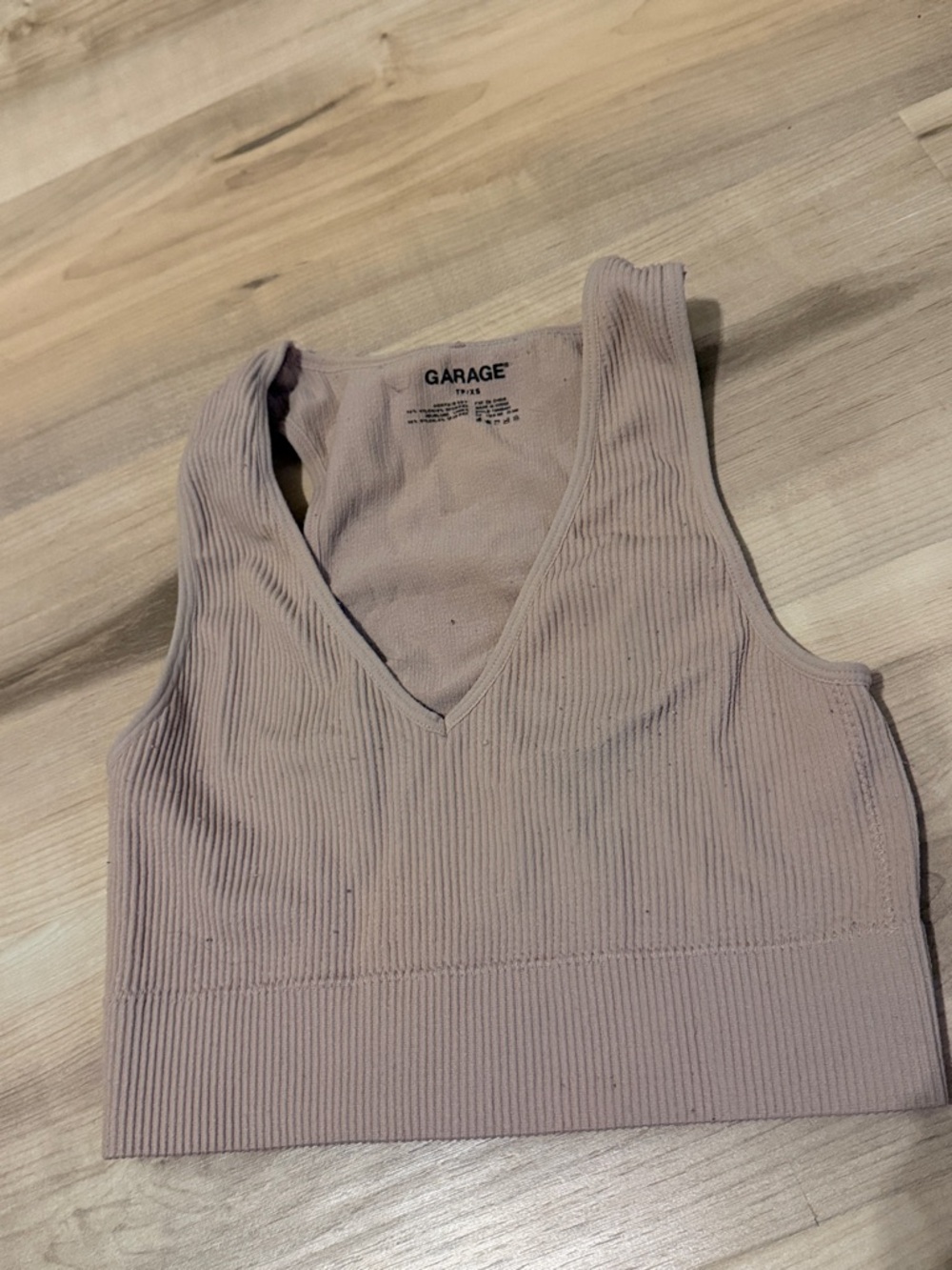Garage size xs tan stella seamless plunge tank top